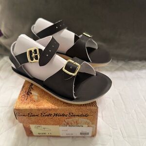 Sun-San Salt Water Surfer Sandals in Brown